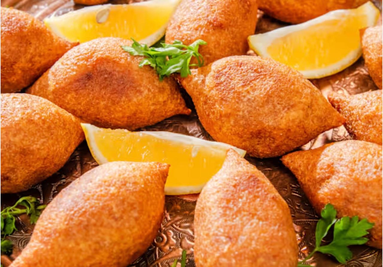 İçli köfte - stuffed meatballs